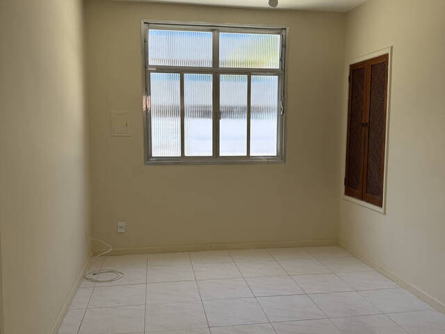 #27 - Apartamento para Venda em Cabo Frio - RJ - 2