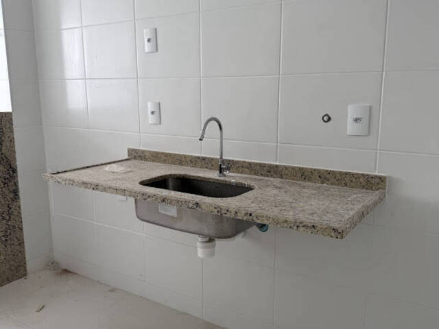 #32 - Apartamento para Venda em Cabo Frio - RJ - 2