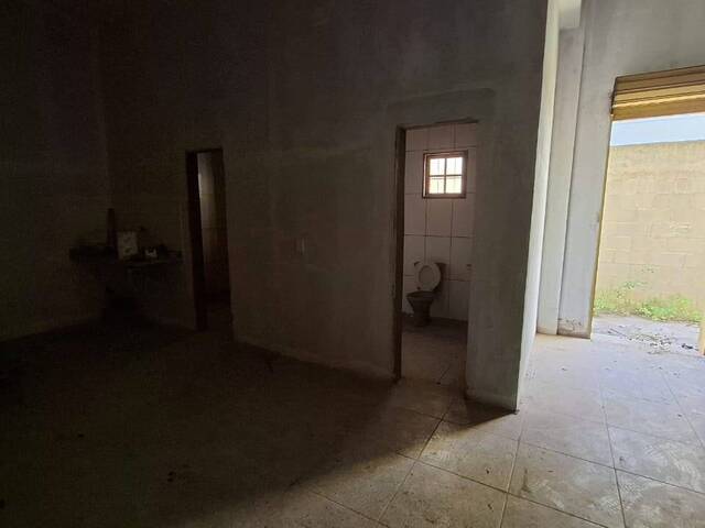 Sala para Venda em Cabo Frio - 4