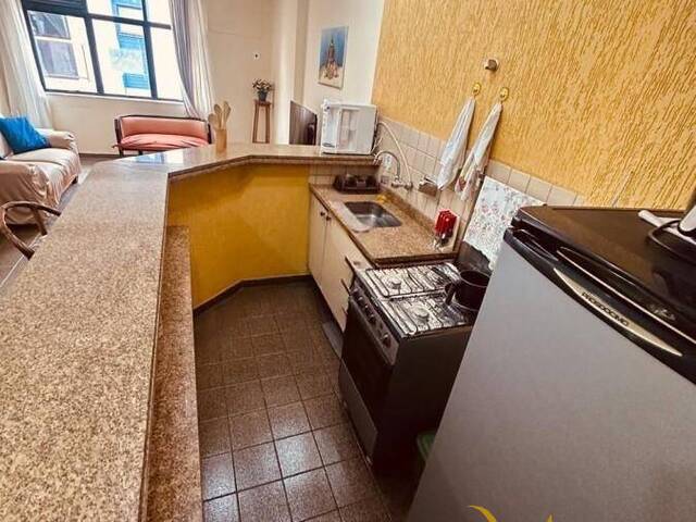 #112 - Apartamento para Venda em Cabo Frio - RJ - 2